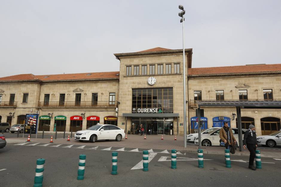 Adif aprueba la licitación del aparcamiento de la estación de Ourense