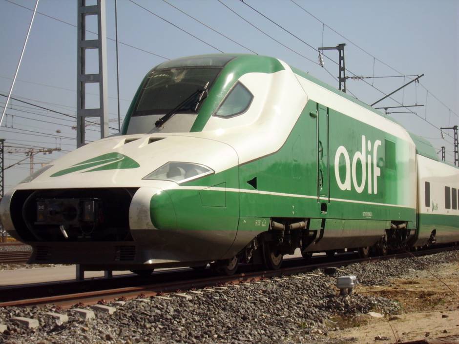 Adif licita un nuevo tren laboratorio para sus líneas de alta velocidad