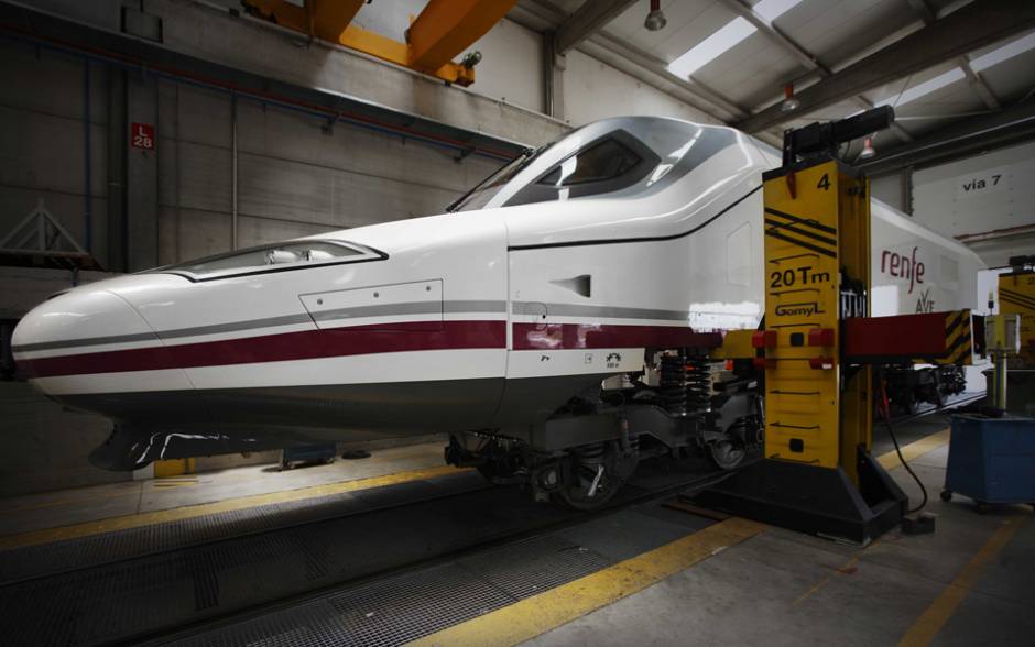 Renfe ya ha contratado a Talgo los trenes que utilizará en 2020 para que el AVE llegue a Ourense