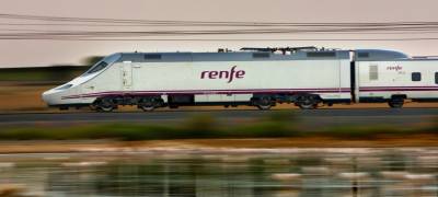 Renfe sopesa llevar los trenes gallegos por el nuevo tramo del AVE a partir del 28 de diciembre