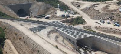 Adif Alta Velocidad coloca 600 millones al 1,8 por ciento para seguir financiando las obras del AVE