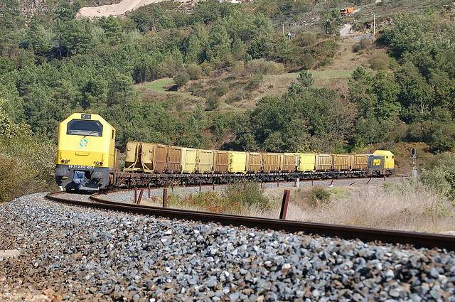 Copasa, LogiRail y Renfe asumen el transporte ferroviario de basura en Galicia