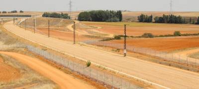 Dos nuevas licitaciones sacan a concurso dos lotes de 48.000 traviesas para el tramo Zamora-Pedralba