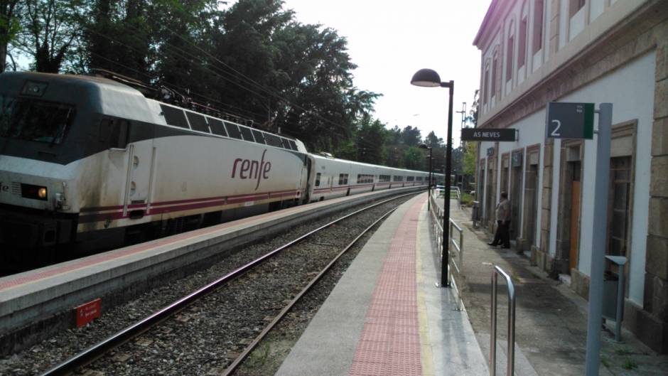Adif destina algo más de 40.000 euros al mantenimiento de estaciones rurales de Ourense y Pontevedra