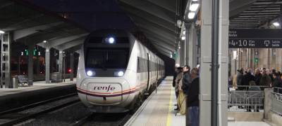 Los servicios Avant entre Ourense y A Coruña rebasaron la barrera de los 700.000 viajeros en 2017