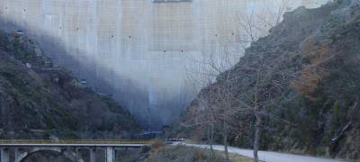 La línea de alta tensión para alimentar el AVE desde VIlariño de Conso recibe el visto bueno de Medio Ambiente