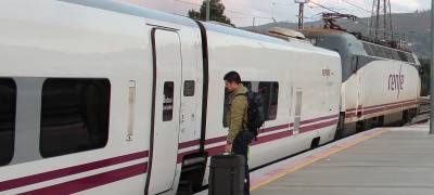 Talgo se prepara para iniciar la fabricación de los trenes del AVE gallego