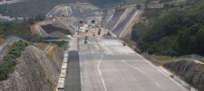 Adif licita en un día todas las asistencias técnicas para la supervisión de las obras desde Pedralba a la estación de Ourense.