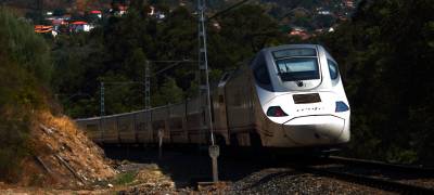 Adif amplía potencia en la línea eléctrica Redondela-Guillarei para su futura conexión hasta la frontera portuguesa
