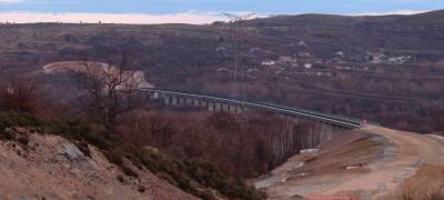 El AVE a Ourense está a doscientos días