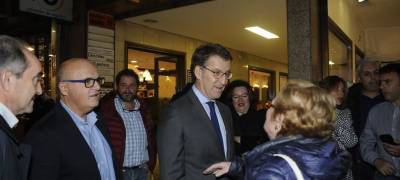 Feijóo afirma que el AVE no llegará hasta 2021 y el Adif lo acusa de desleal