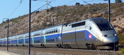 Francia celebra el 40 aniversario de la llegada del TGV