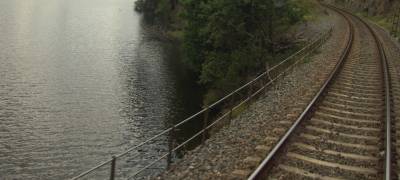 La vía del Miño es la salida natural de Vigo a Ourense