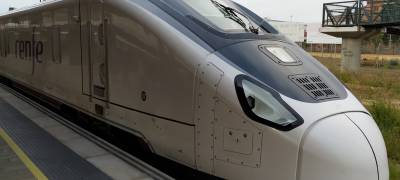 Transportes asegura que el tren AVRIL de rodadura desplazable llegará a Galicia en verano