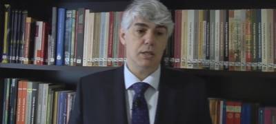 El decano del Colegio de Economistas de Ourense defiende  que la conexión entre Vigo y Ourense sea por el Eje Atlántico
