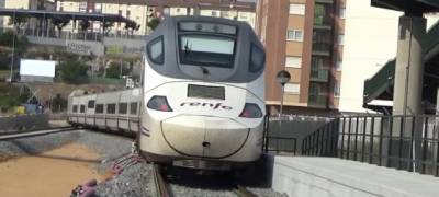 Renfe vende billetes entre Ourense y Madrid a partir de 14,25 euros hasta finales de febrero