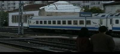 El último tren con coches de viajeros dejará de circular por Galicia