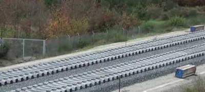 Las pruebas en el tramo Pedralba-Ourense no llegarán hasta el próximo otoño