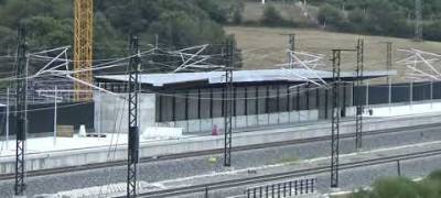 Las obras de las estaciones del AVE avanzan con parsimonia